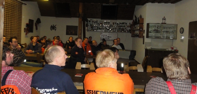 Solar-Experte zu Gast bei der Feuerwehr Ohmden Solar-Experte zu Gast bei der Feuerwehr Ohmden