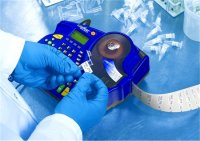 Labordrucker LabXpert™ V2.0 zum Kennzeichnen von Probenbehältern Labordrucker LabXpert™ V2.0 zum Kennzeichnen von Probenbehältern