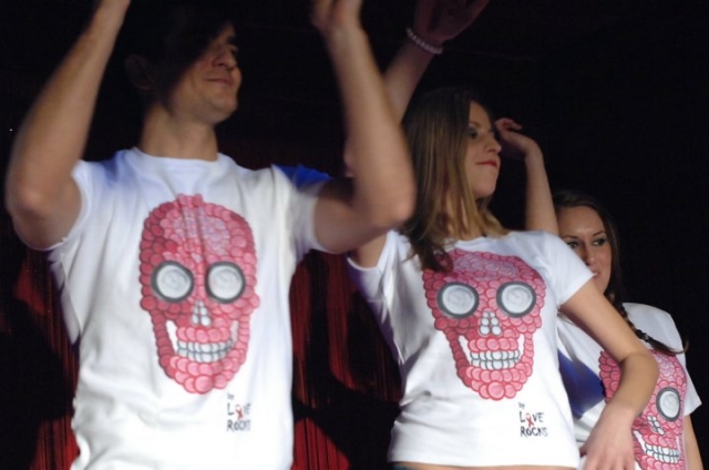 Ärger bei den Eisadlern nach durchzechter LOVE ROCKS Party