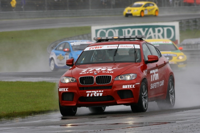 TRW bringt Sicherheit in die Pole-Position TRW bringt Sicherheit in die Pole-Position