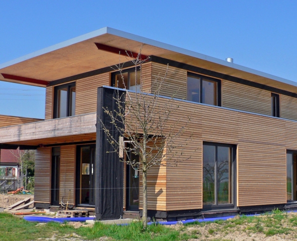 Holz: Trendwerkstoff fürs Bauen und Umbauen Holz: Trendwerkstoff fürs Bauen und Umbauen