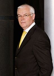 Audi-Entwicklungsvorstand Dick im Magazin carIT: Software ist eine unserer  Kernkompetenzen und mark