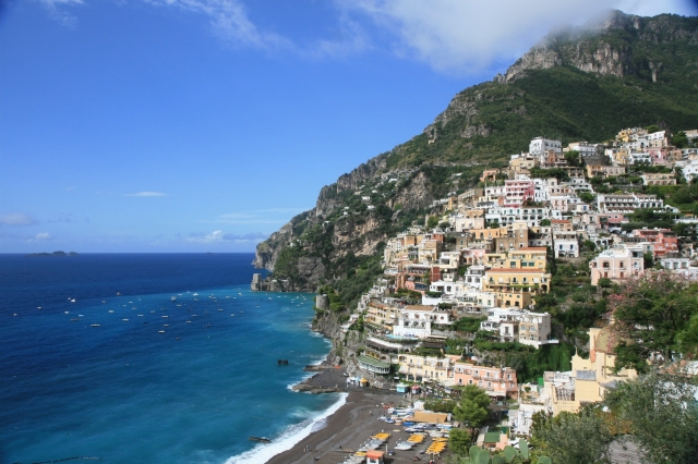 AMALFI BUCHT GEWINNT DIE UMFRAGE DER ROMANTISCHSTEN BUCHT EUROPAS AMALFI BUCHT GEWINNT DIE UMFRAGE DER ROMANTISCHSTEN BUCHT EUROPAS