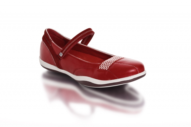 Der Schuh, der neue Impulse schafft - Bahn frei für Momentum Footwear von Forme? Mit Design und Eff Der Schuh, der neue Impulse schafft - Bahn frei für Momentum Footwear von Forme? Mit Design und Eff
