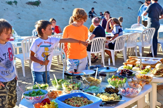 Familien-Surfurlaub als Reise-Novum: Pionier Wave Tours baut sein Angebot aus