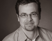 Dr. Oliver Linssen, Geschäftsführer der Liantis GmbH & Co. KG Dr. Oliver Linssen, Geschäftsführer der Liantis GmbH & Co. KG