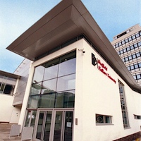 Haupteingang Sheffield Hallam University, Quelle: Sheffield Hallam University Haupteingang Sheffield Hallam University, Quelle: Sheffield Hallam University