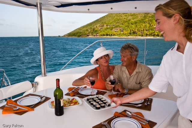 Moorings bietet exklusive Yacht Charter mit eigener Crew im Mittelmeer Moorings bietet exklusive Yacht Charter mit eigener Crew im Mittelmeer