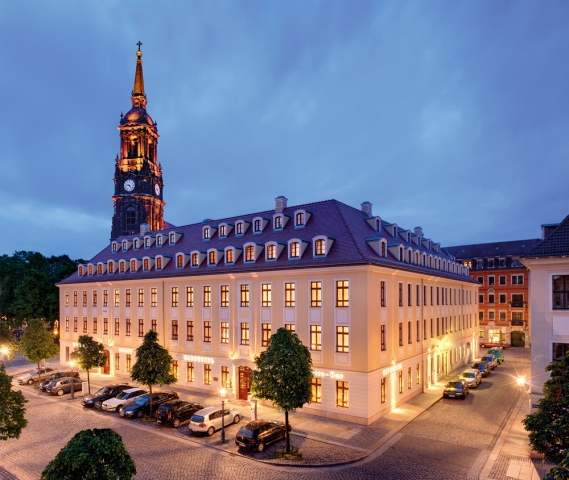 Feine Küche und seltene Weine: Raritätenweinprobe im Bülow Palais&Residenz Dresden Feine Küche und seltene Weine: Raritätenweinprobe im Bülow Palais&Residenz Dresden