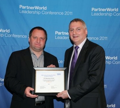 Preisverleihung auf der IBM PartnerWorld Preisverleihung auf der IBM PartnerWorld