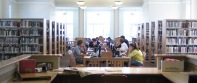 : Immer auf dem neuesten Stand sind die Bibliotheken amerikanischer Bo : Immer auf dem neuesten Stand sind die Bibliotheken amerikanischer Bo