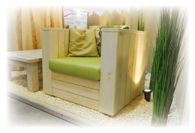 Schnieder Outdoor-Trends 2011: Sägeraues Bauholz