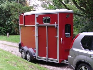 Touch of Elegance: Ifor Williams Evolution HB 511 Touch of Elegance: Ifor Williams Evolution HB 511