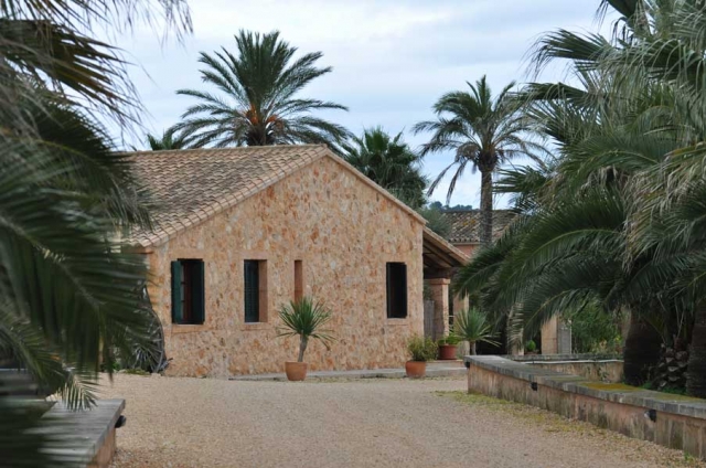 Frühjahrsputz für den Körper: Auf Mallorca die Natur genießen und dem Körper zu mehr Stabilität verh Frühjahrsputz für den Körper: Auf Mallorca die Natur genießen und dem Körper zu mehr Stabilität verh