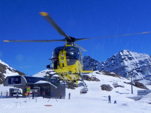 2. Sicherheitstag auf dem Pitztaler Gletscher begeisterte zahlreiche Besucher 2. Sicherheitstag auf dem Pitztaler Gletscher begeisterte zahlreiche Besucher