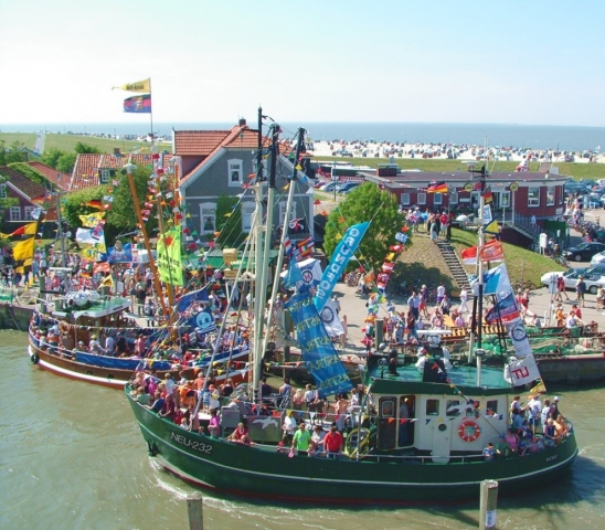 Feste feiern rund ums Meer: An der niedersächsischen Nordsee beginnt die maritime Veranstaltungssais
