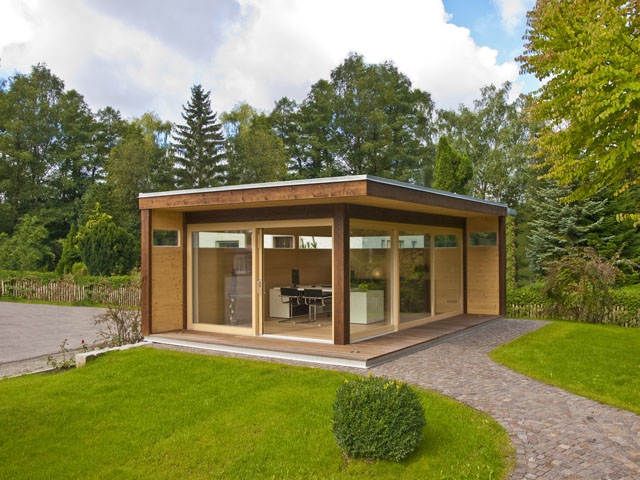 Home office im Garten: Nah bei den Kids und doch ungestört Home office im Garten: Nah bei den Kids und doch ungestört
