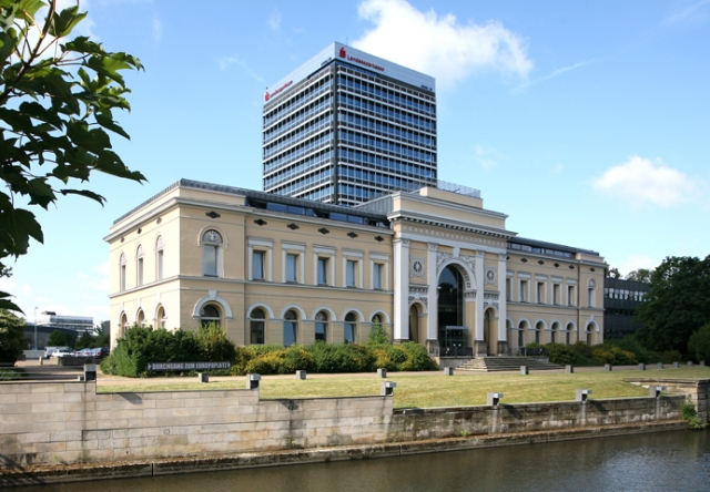 Landessparkasse zieht Bilanz: Gutes Ergebnis sichert gesundes Wachstum für die Zukunft Landessparkasse zieht Bilanz: Gutes Ergebnis sichert gesundes Wachstum für die Zukunft
