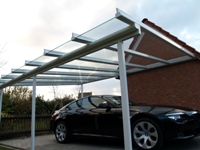 Zukunftsweisende Technologie vereint mit klarem Design Zukunftsweisende Technologie vereint mit klarem Design