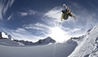 Xaver Hoffmann im Snowpark Kitzsteinhorn - Fotograf Roland Haschka Xaver Hoffmann im Snowpark Kitzsteinhorn - Fotograf Roland Haschka