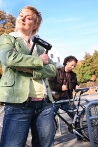 Mit Stahl und Verstand gegen Fahrraddiebe Mit Stahl und Verstand gegen Fahrraddiebe