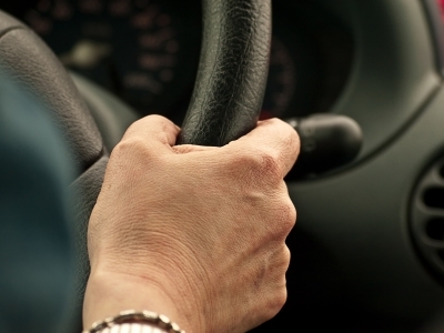 Verkehrs-Rechtsschutzversicherung: Ist der Knopf im Ohr ein Problemfall? Verkehrs-Rechtsschutzversicherung: Ist der Knopf im Ohr ein Problemfall?