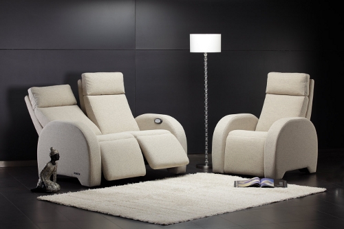 Der neue Keyton Omega: Jetzt als Massagesessel, Relaxsessel und Relaxsofa erhältlich Der neue Keyton Omega: Jetzt als Massagesessel, Relaxsessel und Relaxsofa erhältlich