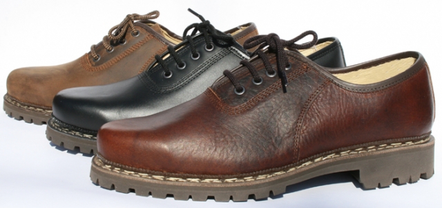 Vitalinus präsentiert handgemachte Freizeit- Schuhe mit Sommerschnäppchen Vitalinus präsentiert handgemachte Freizeit- Schuhe mit Sommerschnäppchen