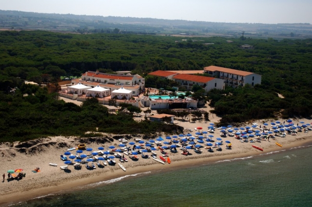 Zwei neue Sonnenhotels auf Sardinien