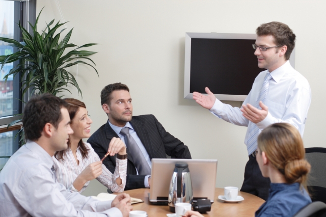 Technisches Fernstudium bereitet Ingenieure und Wirtschaftsingenieure auf Projektverantwortung vor Technisches Fernstudium bereitet Ingenieure und Wirtschaftsingenieure auf Projektverantwortung vor