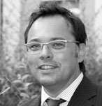Dr. Harald Schönfeld, Geschäftsführer butterflymanager GmbH Dr. Harald Schönfeld, Geschäftsführer butterflymanager GmbH