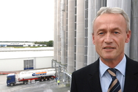 Klaus Beckonert, Geschäftsführer bei GREIWING logistics for you Klaus Beckonert, Geschäftsführer bei GREIWING logistics for you