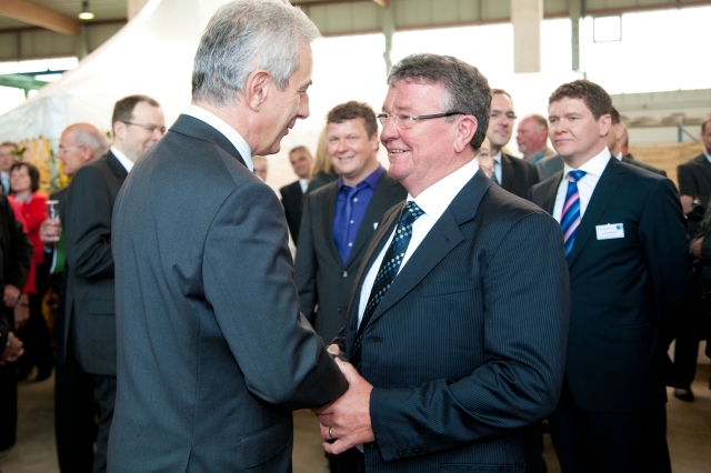 Sachsens Ministerpräsident gratuliert Bergmann AG zum Doppeljubiläum