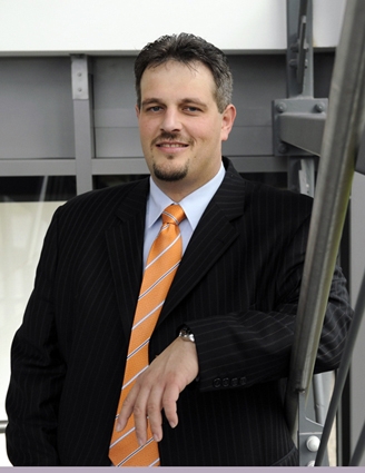 Dostmann ist beim Hanauer Lieferantentag der Treffpunkt für Bau und Industrie Dostmann ist beim Hanauer Lieferantentag der Treffpunkt für Bau und Industrie