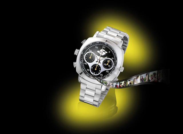 OctaCam 5in1-Kamera-Uhr mit 720p HD-Auflösung&4 GB Speicher OctaCam 5in1-Kamera-Uhr mit 720p HD-Auflösung&4 GB Speicher