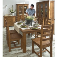 Massive Holzmöbel für Küche und Esszimmer Massive Holzmöbel für Küche und Esszimmer