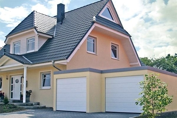Fertiggaragen im Garagenbau: Stahlfertiggaragen von Exklusiv-Garagen preisgünstig und qualitativ Spi Fertiggaragen im Garagenbau: Stahlfertiggaragen von Exklusiv-Garagen preisgünstig und qualitativ Spi