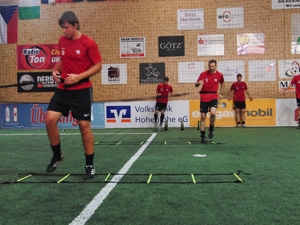 Professionelle Fußball-Trainingslager für Fußballvereine Professionelle Fußball-Trainingslager für Fußballvereine