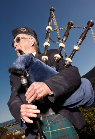Tradition der Highland Pipe, der Highland Games und individuelle Wünsche  an das Team der britischen
