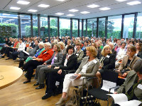 Aktuelles Thema: Rund 200 Interessenten waren zur Studienpräsentation nach Berlin gekommen. Aktuelles Thema: Rund 200 Interessenten waren zur Studienpräsentation nach Berlin gekommen.