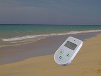 UV-Warngerät SunCounter mießt sehr genau die UV-Strahlung und warnt rechtzeitig vor dem Sonnenbrand