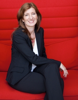 Sabina de Castro wird neue Geschäftsführerin bei UNICBLUE Kommunikation Sabina de Castro wird neue Geschäftsführerin bei UNICBLUE Kommunikation