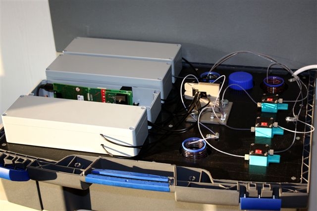 Farb-Analytik mit JENCOLOR-Sensoren Farb-Analytik mit JENCOLOR-Sensoren