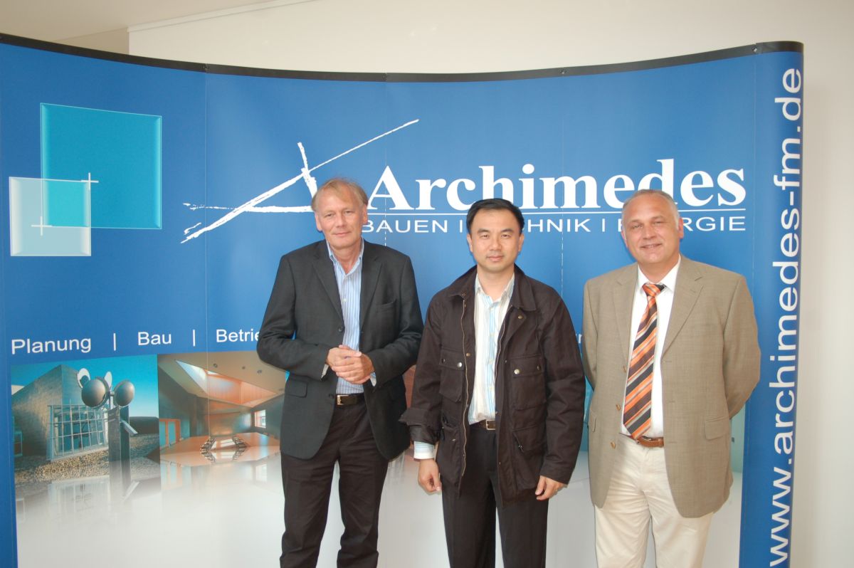 Dr. Michael Lorenz (Archimedes), Mongkul Siriwattanalert (Bayer Thai AG), Stefan Hoffmann (Archimede Dr. Michael Lorenz (Archimedes), Mongkul Siriwattanalert (Bayer Thai AG), Stefan Hoffmann (Archimede