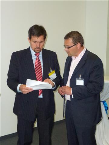 Walter Trezek, Aufsichtsrat Nutzergenossenschaft und Andreas Schumann, Vorstand internetPost AG