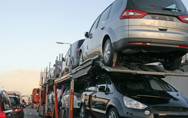 Kooperation von Gebrauchtwagen.de und uShip.de ermöglicht Autolieferung vor die Haustür