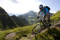 Mountainbiker in den Tälern um Sterzing (Eisacktal) Mountainbiker in den Tälern um Sterzing (Eisacktal)