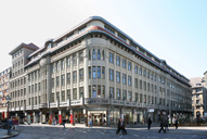 Das Gebäudeensemble „Speck’s Hof & HansaHaus“ in der „Grimmaischen Straße 13-15“ Das Gebäudeensemble „Speck’s Hof & HansaHaus“ in der „Grimmaischen Straße 13-15“