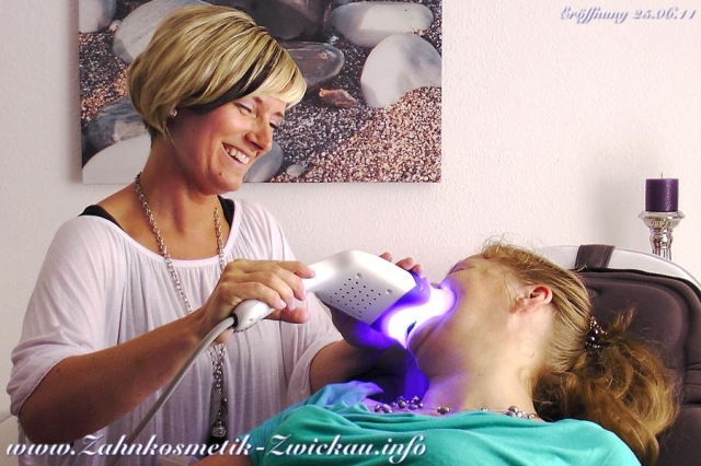 Für ein zauberhaftes Lächeln Für ein zauberhaftes Lächeln