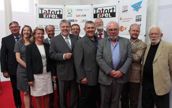TATORT EIFEL: Der ROLAND ist vergeben Festival-Jury vergibt erstmals zwei Preise für herausragendes TATORT EIFEL: Der ROLAND ist vergeben Festival-Jury vergibt erstmals zwei Preise für herausragendes